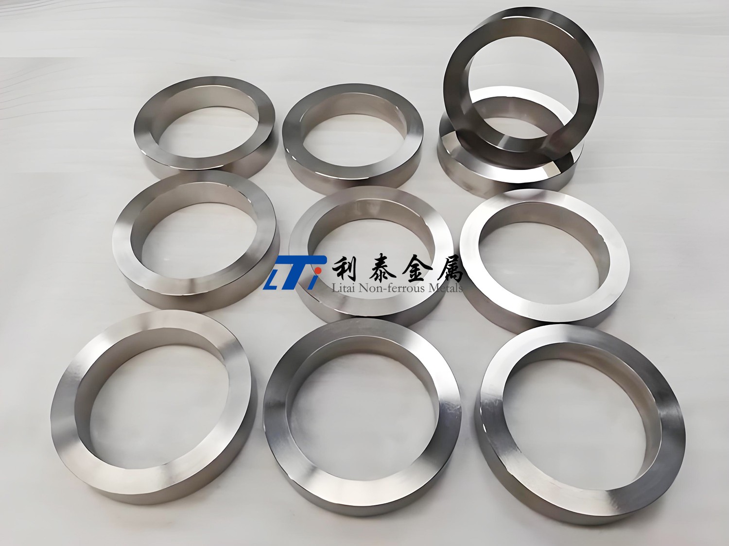 1751296665720644.jpg 52c4bdea8b1d4b86a4591592f81a6d74.jpg